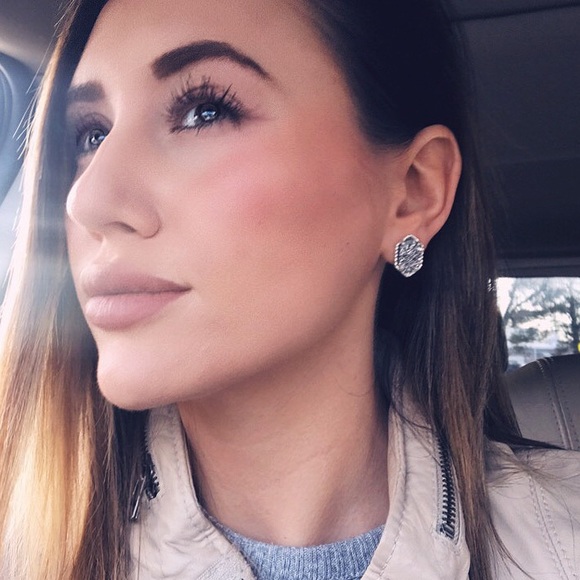 Turquoise & Gold Dainty Stone Stud Earrings NEW - Picture 2 of 2